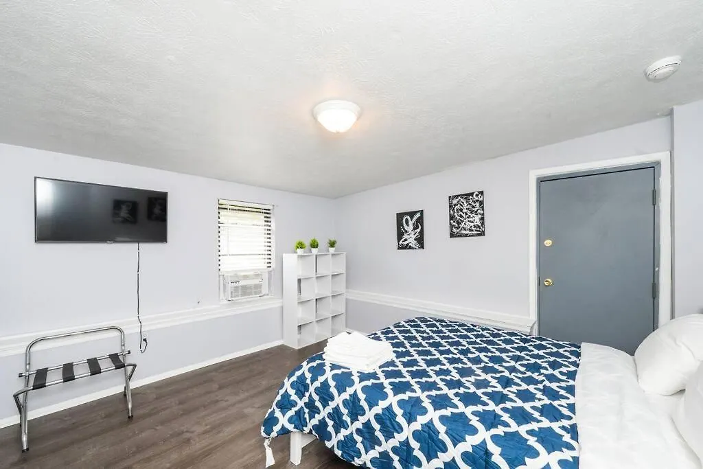 Roku Tvs - Washer & Dryer - Queenbeds - Groupstay Pittsburgh Apartamento